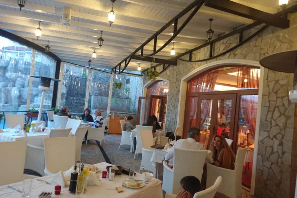 Generaator House Villa Ахелой Екстериор снимка