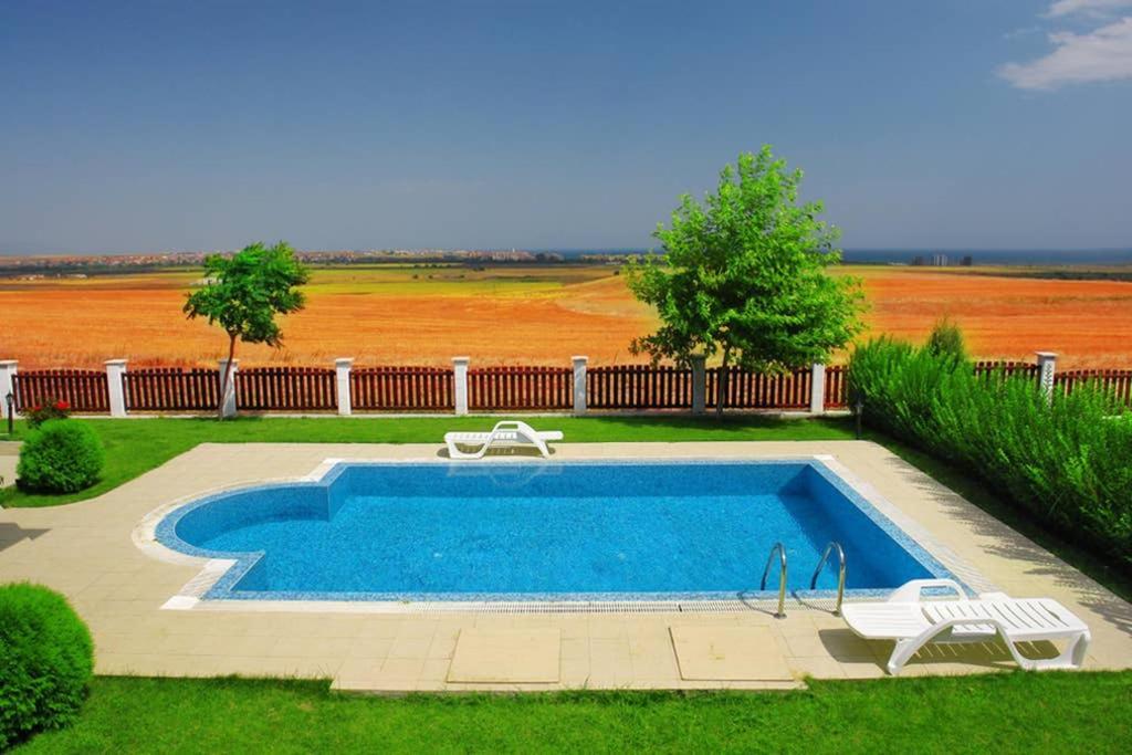 Generaator House Villa Ахелой Екстериор снимка